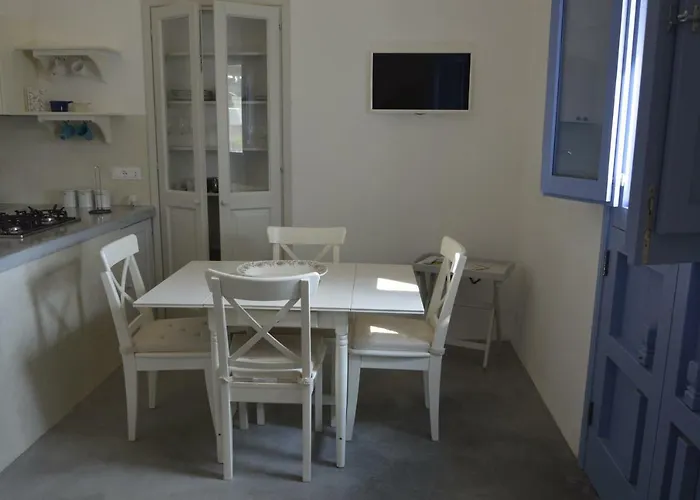 Kammamia 아파트 트라치노